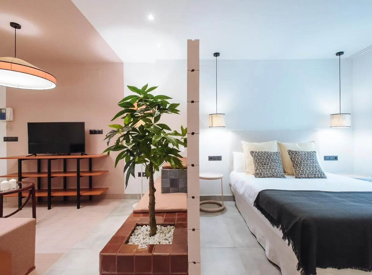Suites Triana Sevilla Apartments